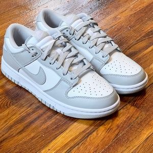Nike Dunk Low Grey